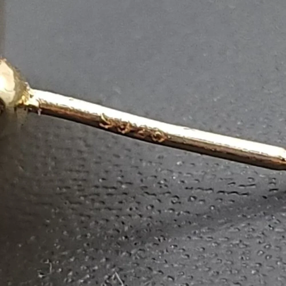 N/A these earrings
